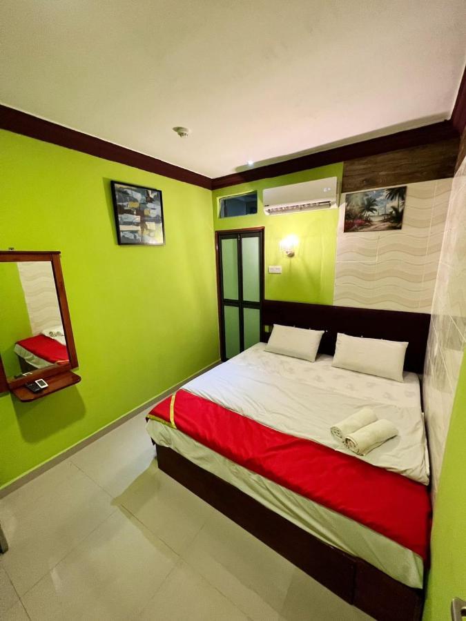 Saujana City Hotel Bandar Saujana Putra Экстерьер фото