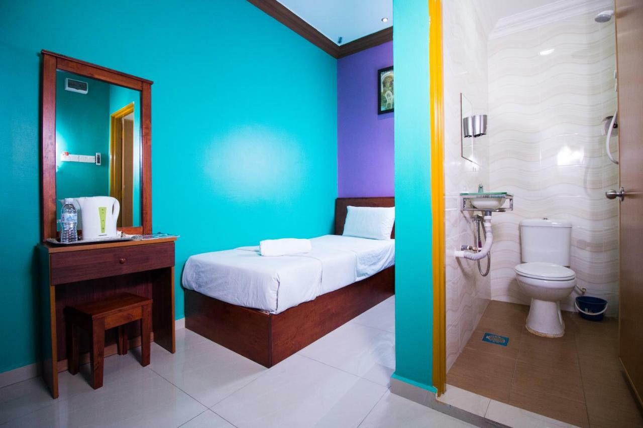 Saujana City Hotel Bandar Saujana Putra Экстерьер фото